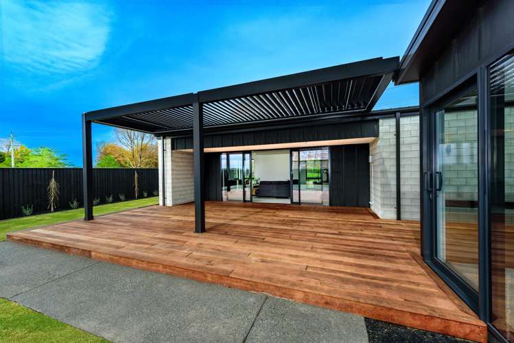 87 Whitehorn Drive Lincoln_13