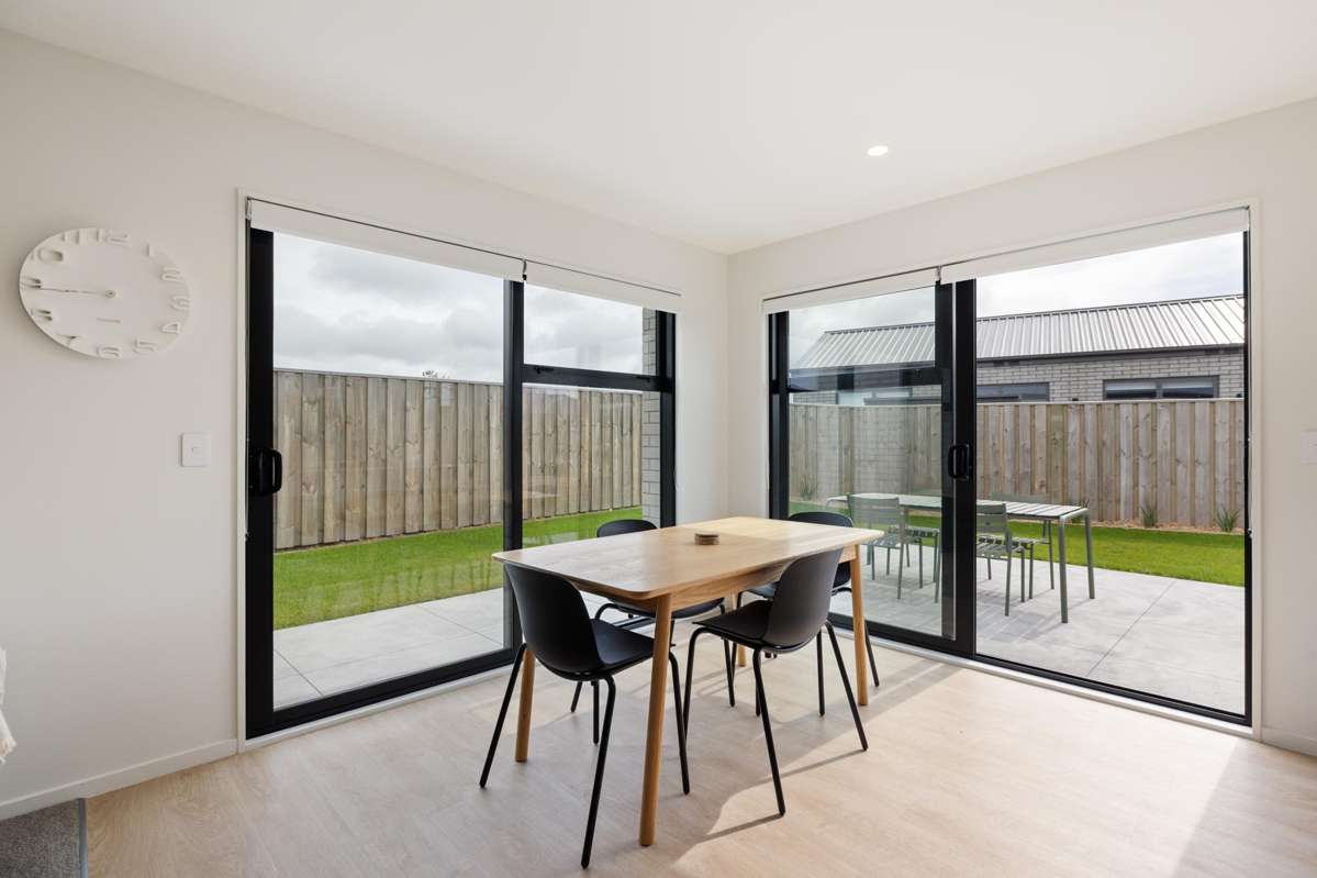 11-17 Greig Crescent - Lifestyle Villas_2