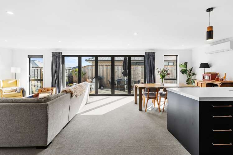4 Riverstone Place_3