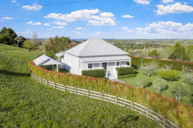 Magical Mangawhai Villa Escape