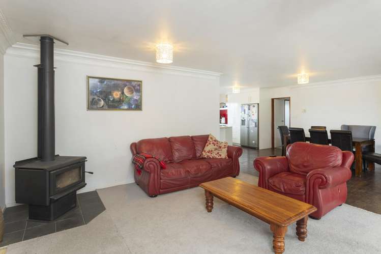 209 Bell Road Makaraka_10