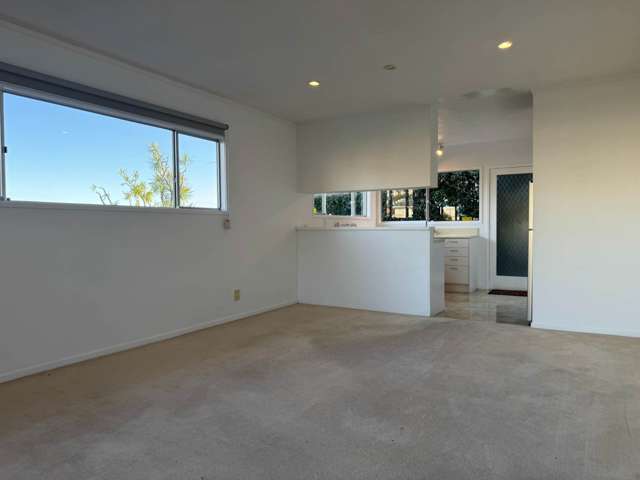 130B Paritai Drive Orakei_3