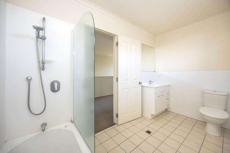 18 Rene Way Huntington_10