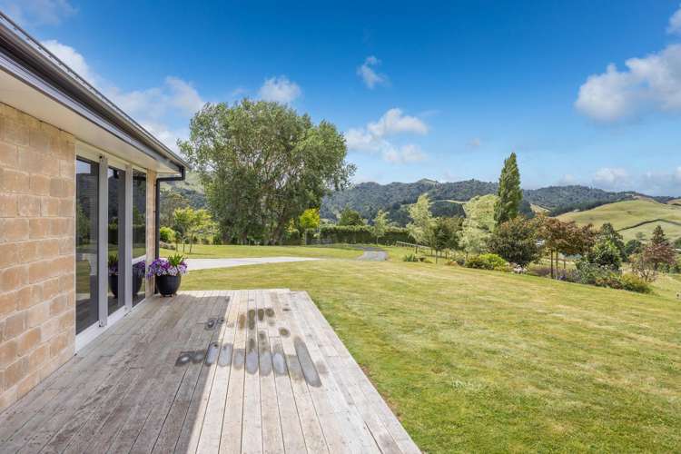 998 Limeworks Loop Road Karamu_24