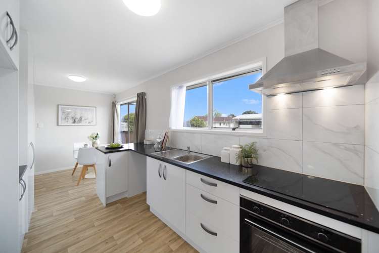 46 Cottingham Crescent Mangere East_12