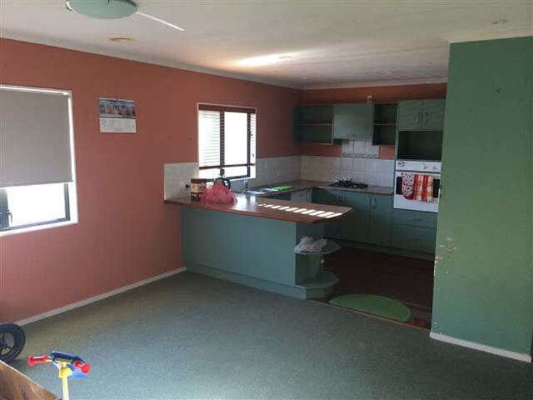 128a Masters Avenue Silverdale_1