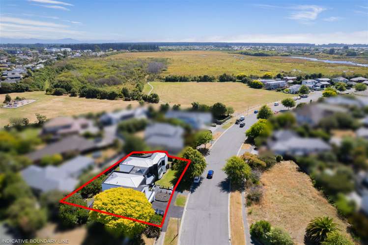 11 Travis Country Drive Burwood_26