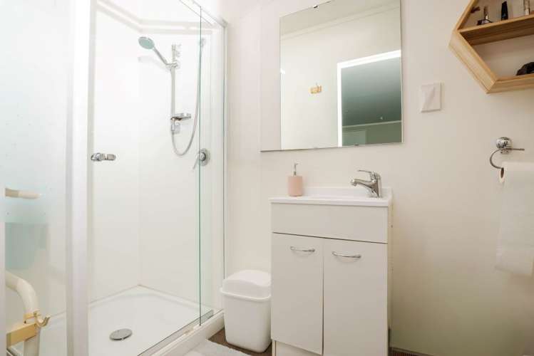 16A Anne McLean Drive 10878_9