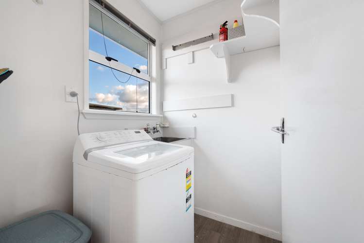 5 Moana Crescent Redwoodtown_15