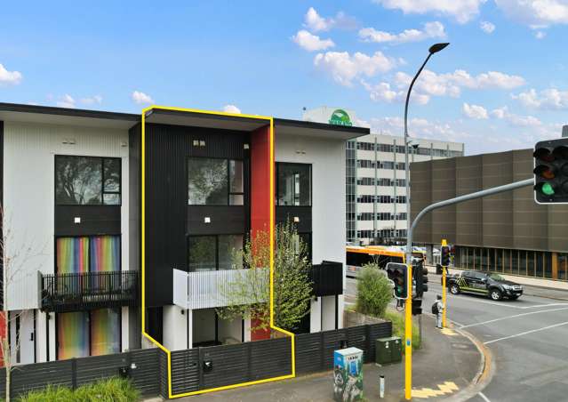 20/216 Tristram Street Hamilton Central_2