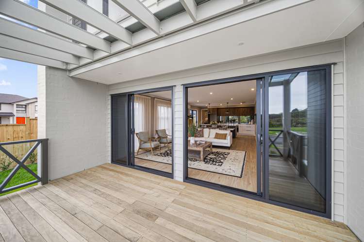 86 Kahui Parade Karaka_17