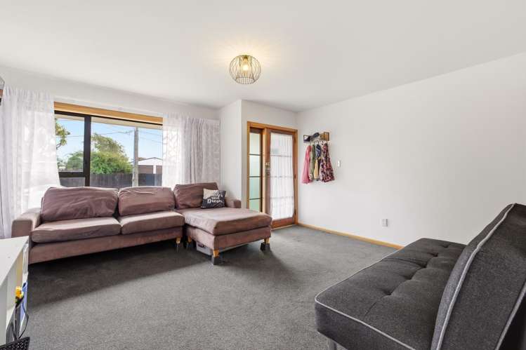 4 Ontario Place Wainoni_14