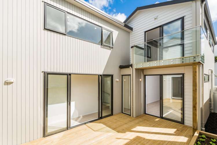 7 Pihoihoi Place Hobsonville_8