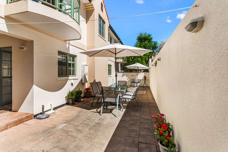 30 Parkwood Crescent Gulf Harbour_12