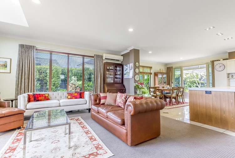 3 Merlin Close Huntington_9