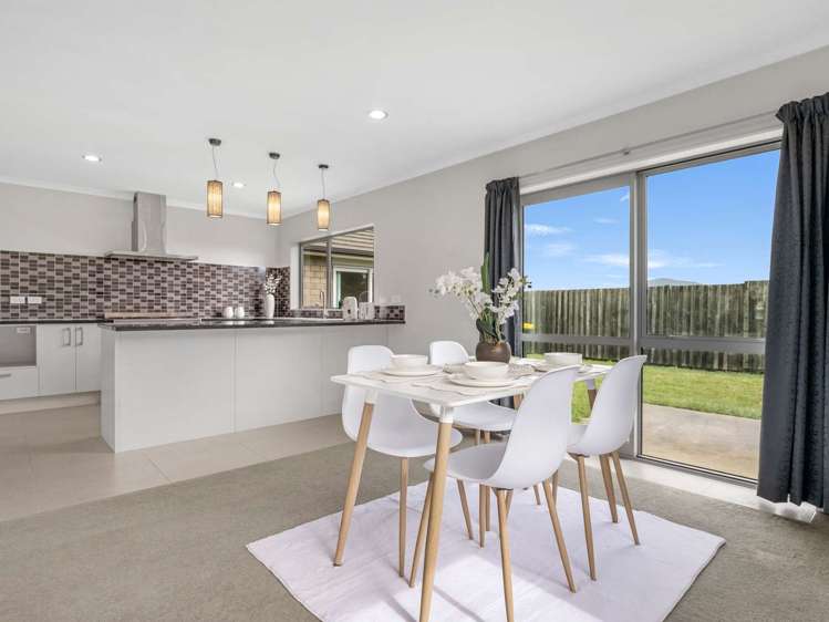 39 Carroll Place Owhata_20