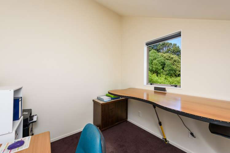 21b Pelorous Street Paparangi_14