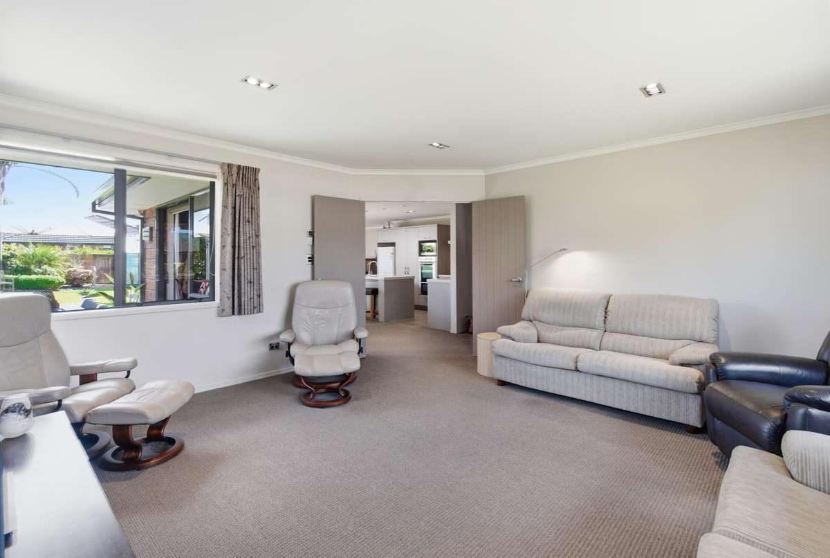 631 Gloucester Road_5