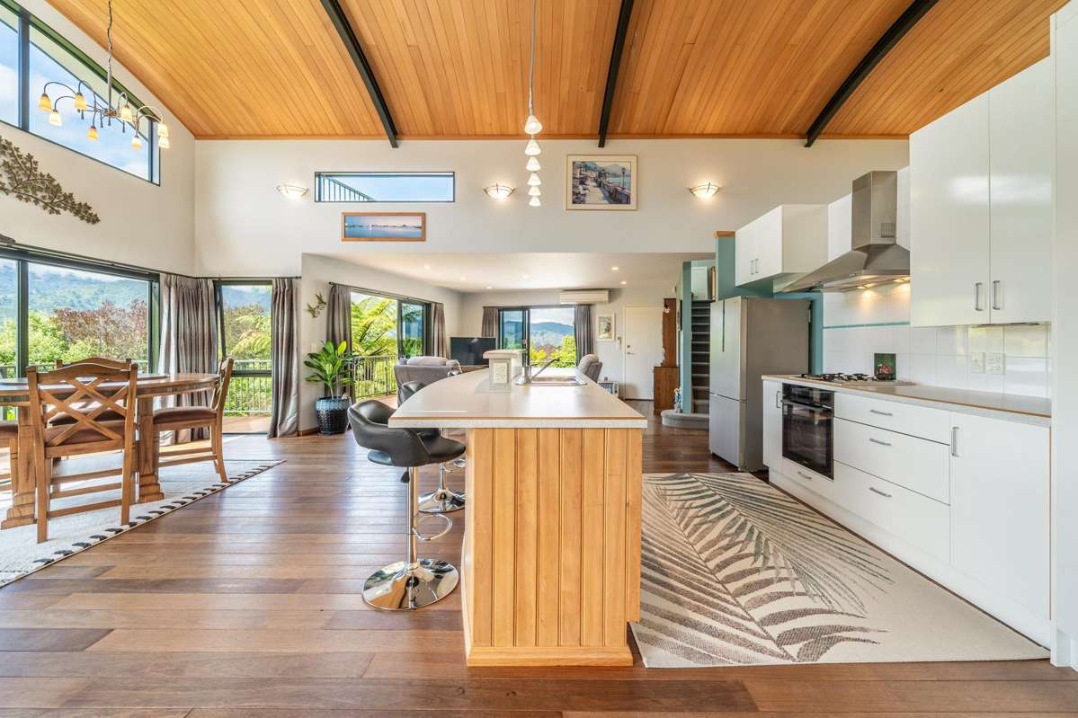 69 Mount Marua Way_4