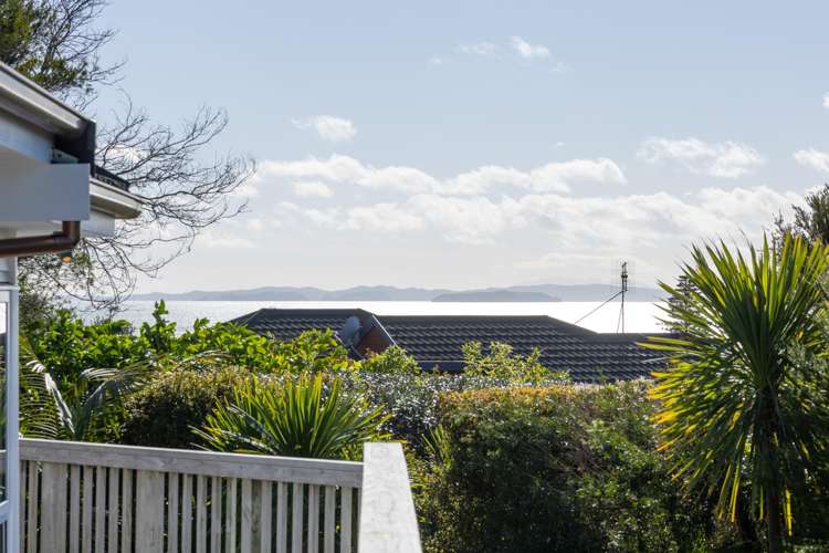 70 Bay Vista Drive Red Beach_26