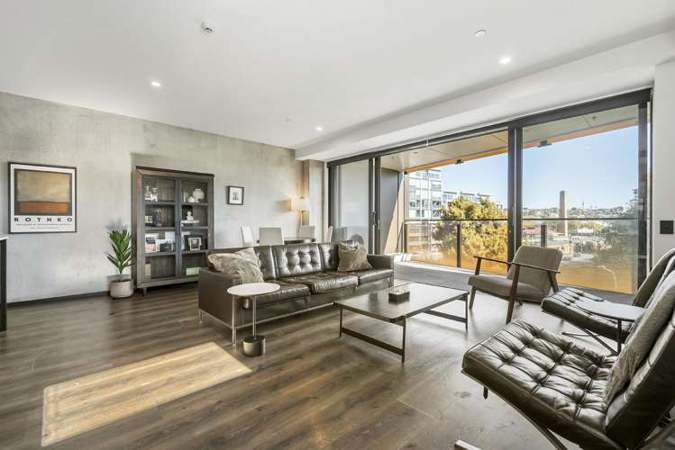 601/6 Dock Street_0
