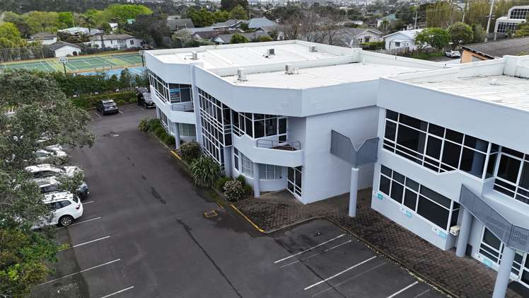 D/129 Onewa Road Northcote_7