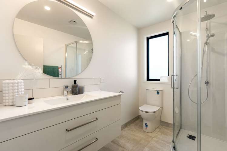 2 Mirek Street Waikanae_20