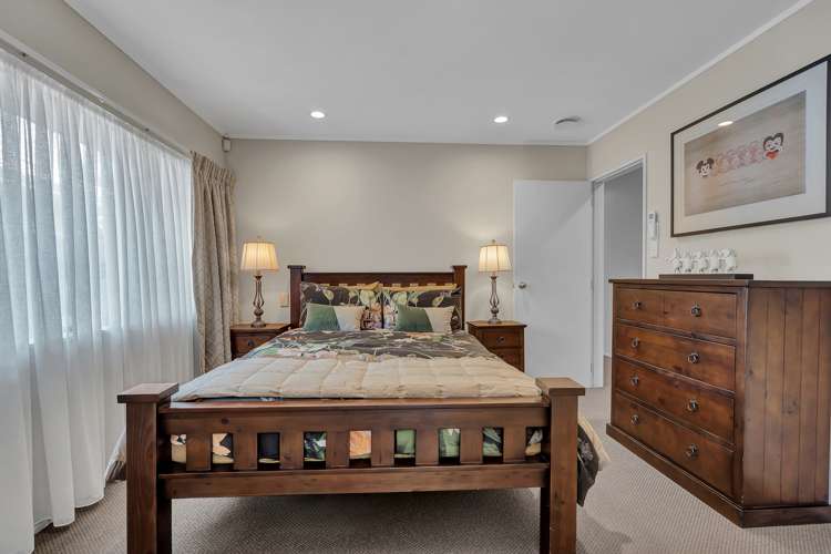 34 Stewart Gibson Place Manurewa_9