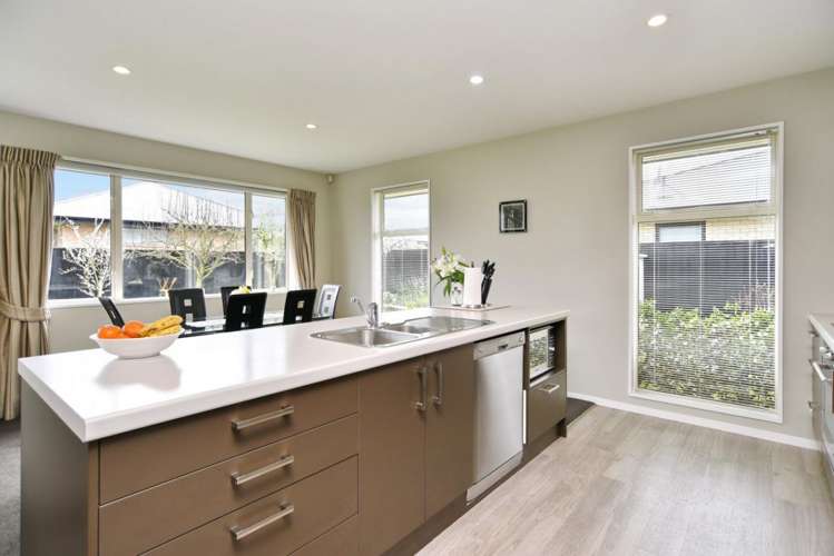 6 Wisteria Lane Rangiora_9
