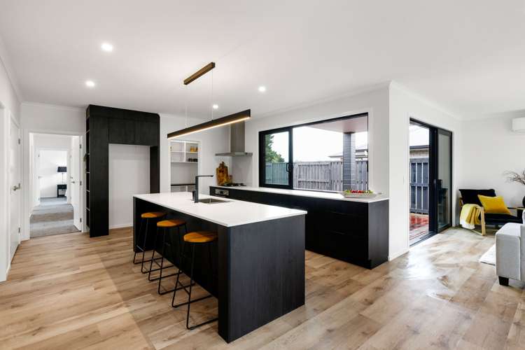 9 Whakahaumako Road Leamington_5