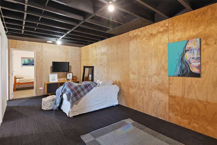 16 Sunny Bay Road Matua_19