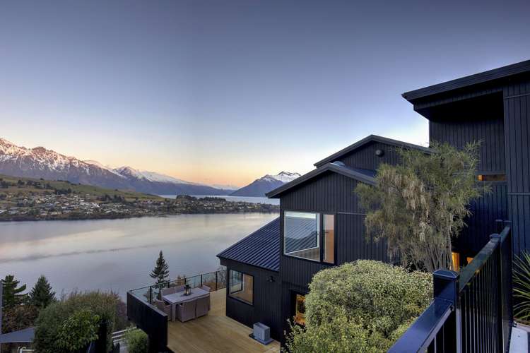 11 Sunrise Lane Queenstown_1