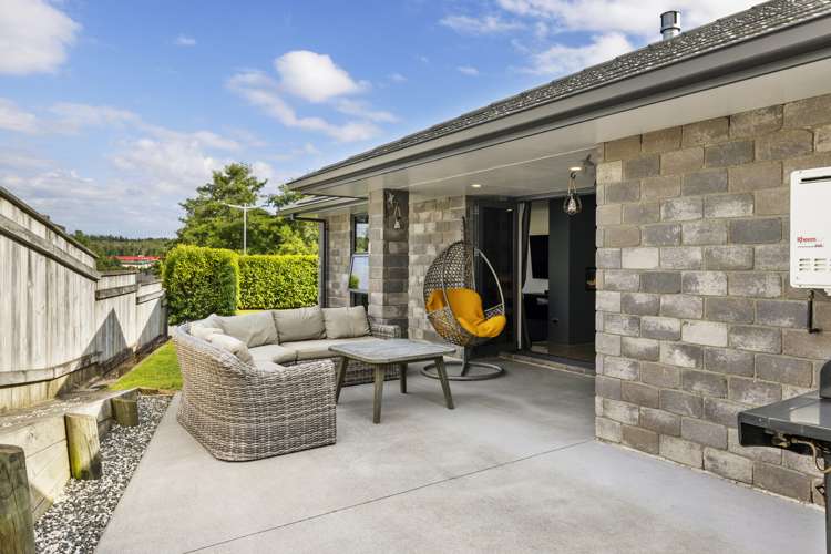 9 Pumice Glade Pyes Pa_12