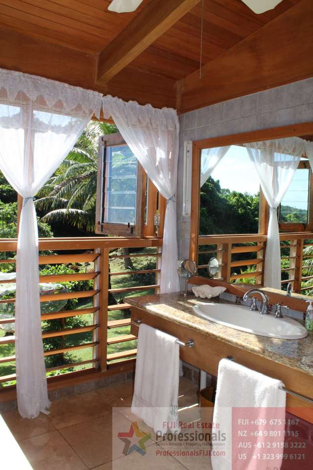 Address withheld Taveuni_3