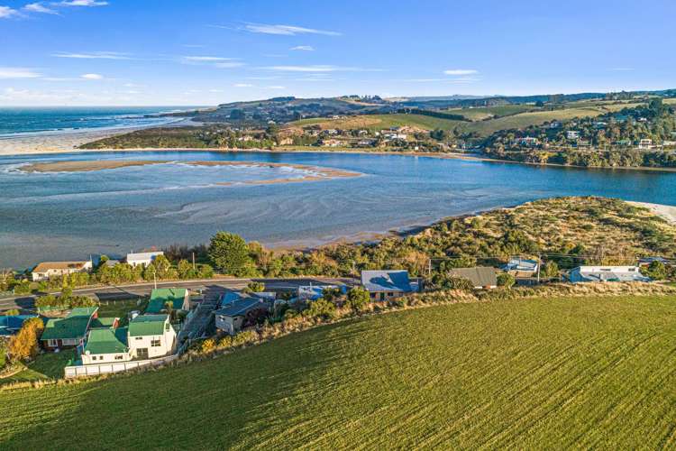 1400 Taieri Mouth Road Taieri Mouth_31