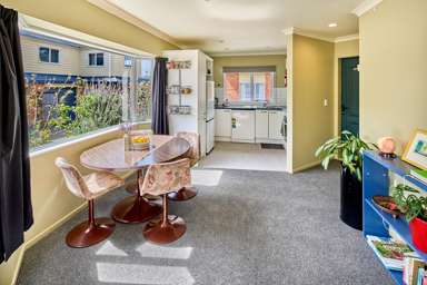 10 Pohutukawa Grove_4