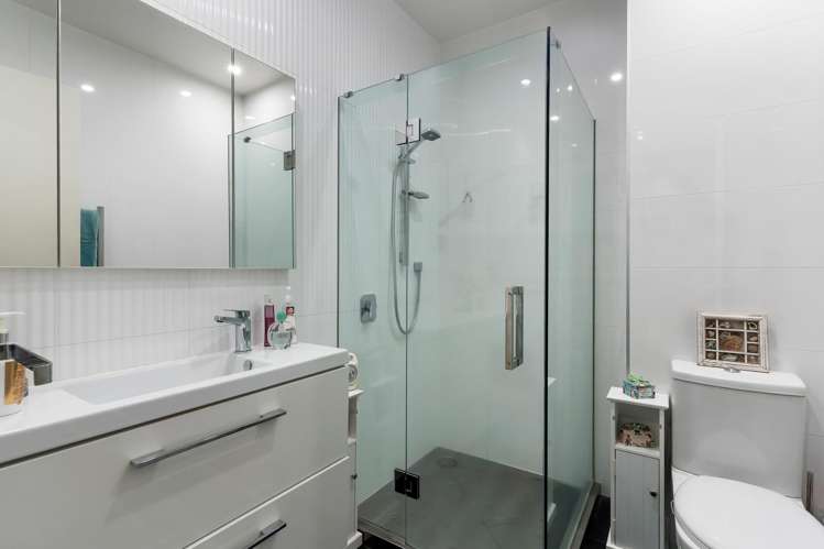 102/54 Surrey Crescent Grey Lynn_13