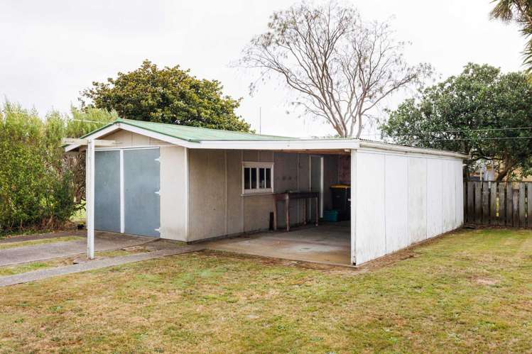 11 Bartholomew Road Levin_12