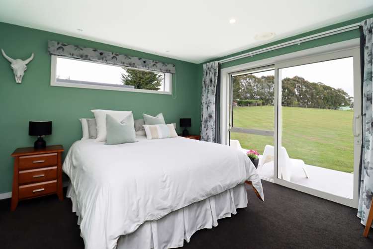 21 Trailview Lane Weston_11