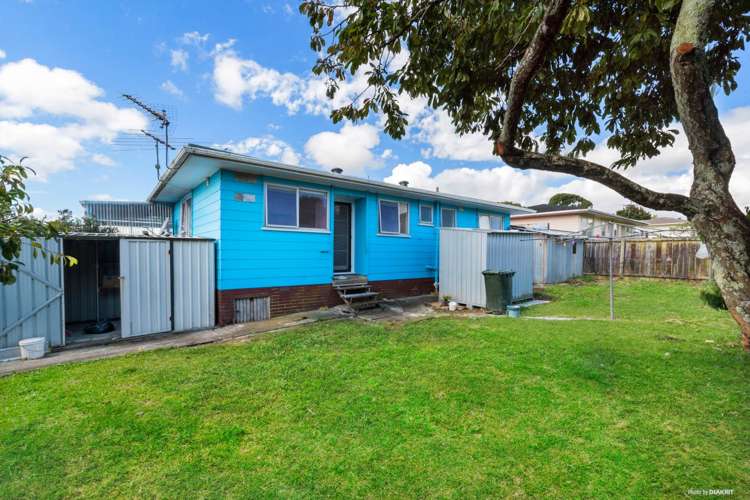 1/5 Astral Place Clover Park_17