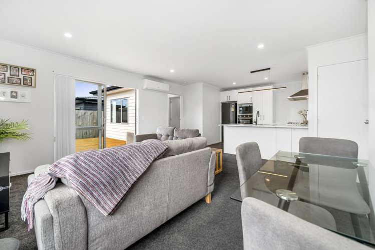 4 Mokopapa Street Takanini_21