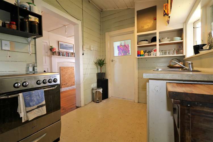 95 Broadway Carterton_19