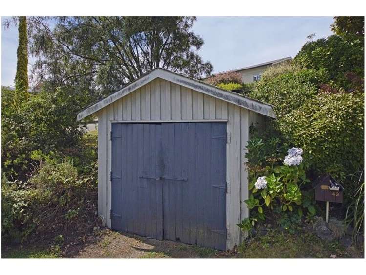 41 Bisley Avenue Moana_15