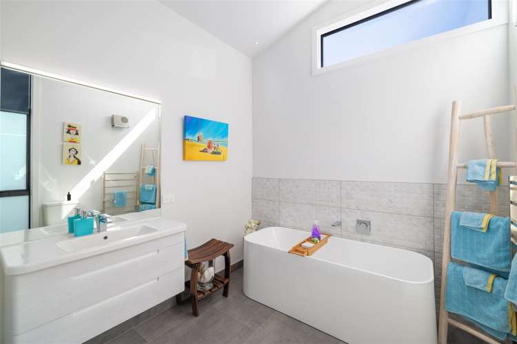 5 Stonehaven Terrace Hillsborough_16