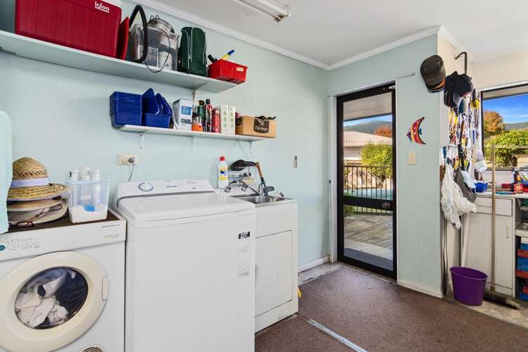 35 Masefield Street Stoke_24