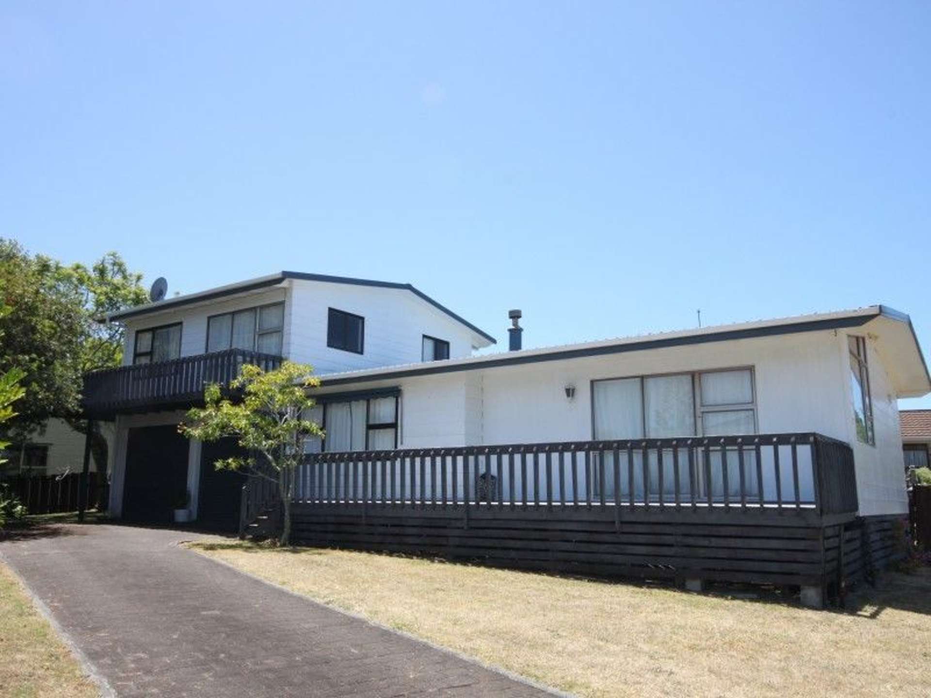 4 Given Grove Pauanui_0