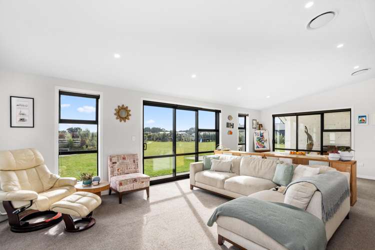 29 Ochail Way Otatara_12