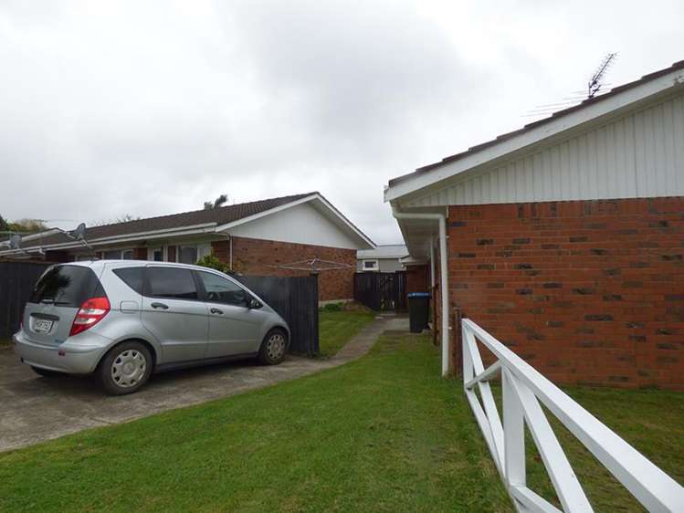 2/98 Grey Street Onehunga_17