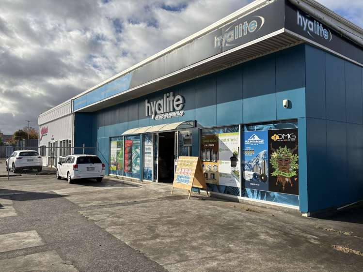 2/1060 Fergusson Drive_0