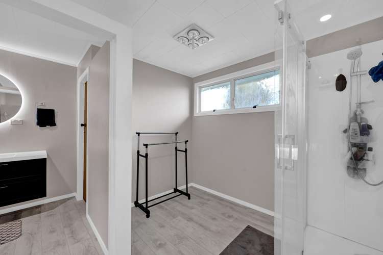 136 Hamlet Street Stratford_11